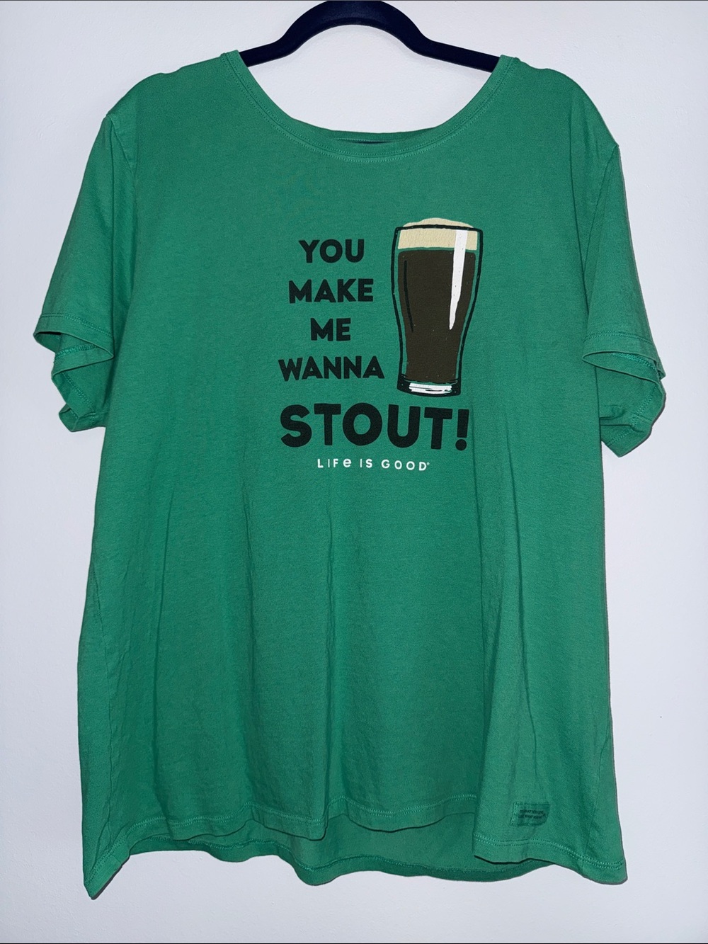 Life Is Good Green Women's 'You Make Me Wanna Stout' Short Sleeve Tee